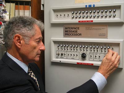 Leonard Kleinrock e o Interface Message Processor 1