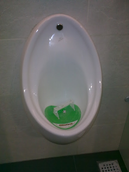 Sport.ro la pisoar