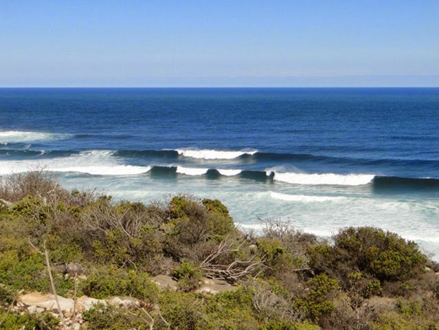 [Israel Rocha_South Africa_Surftrip 01[4].jpg]