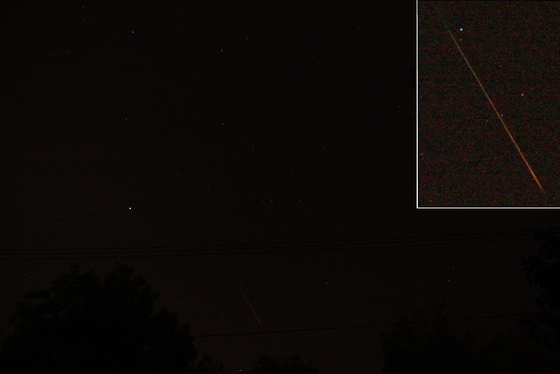 IMAGE: http://lh3.ggpht.com/_PhY4-rZzeEI/TGkzGywedcI/AAAAAAAACMY/G6h8qzgyy00/s800/IMG_6920%20inset.jpg