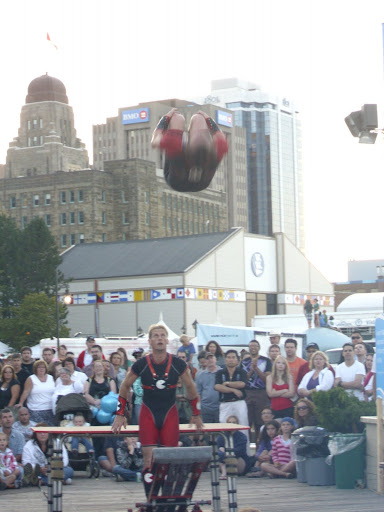 Buskers