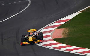 yeongam-f1-wallpaper-2010-26.jpg
