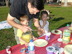 Cupcakes instead of cake = fun for kids