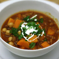 Quick Chili with Sweet Potato and Pork