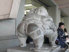 相撲雕像