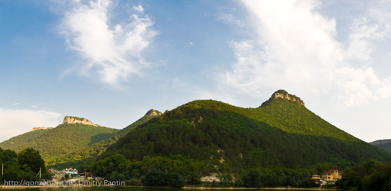 Горы и каньоны Крыма, Долина Приведений 20100810 Untitled Panorama19 Горы и каньоны Крыма, Долина Приведений