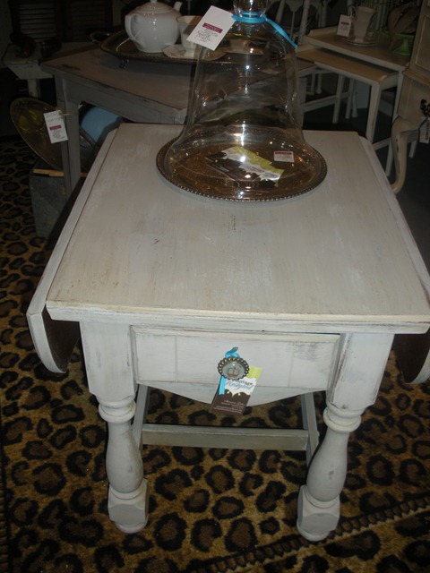 [antique show and chalk paint 020[4].jpg]