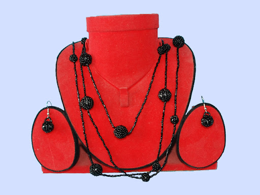 Glass Bead Necklace and earring set