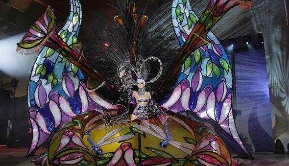 [carnaval[5].jpg]