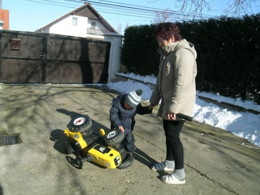 http://lh3.ggpht.com/_QOcfkF2Z8iw/S5Sk-UM9adI/AAAAAAAAAOM/2GwFB8yFTt8/DSCN8701.jpg