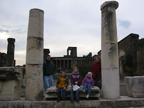 29 Dec 2004 - Pompeii, Italy