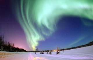 [01-north pole-northern-lights-aurora[2].jpg]