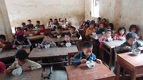 Kids eating