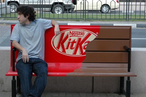 Un banco para hacer un KitKat