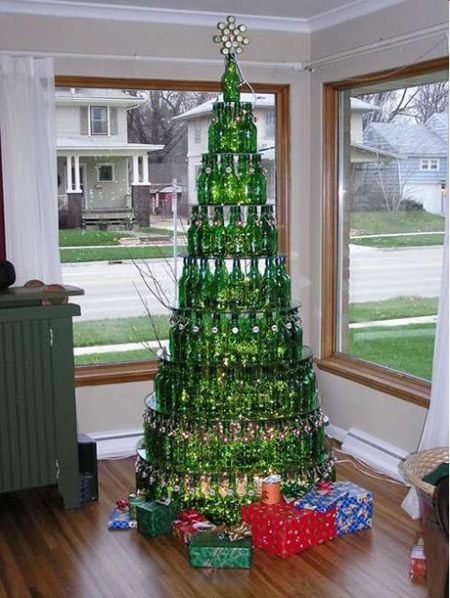 árbol de Navidad de botellas de cerveza