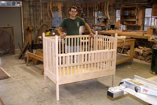 [Building the Baby Crib_0002[3].jpg]