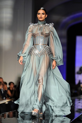 [Jean+Paul+Gaultier+Paris+Fashion+Week+Haute+TYGA001W0U0l[5].jpg]
