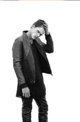 Josh Stanley-039