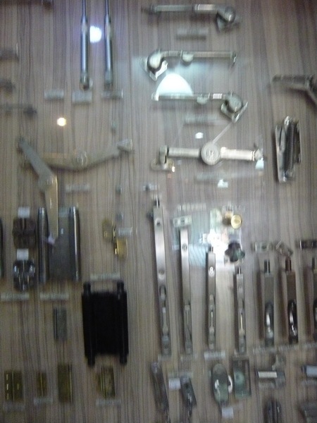 kedai komponen perabot (6) kedai komponen perabot (6)