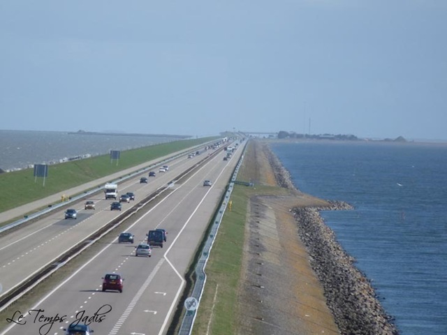 [afsluitdijk3.jpg]