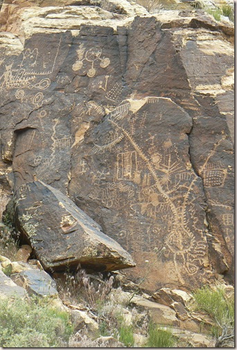 Petroglyphs at North East End of Gap