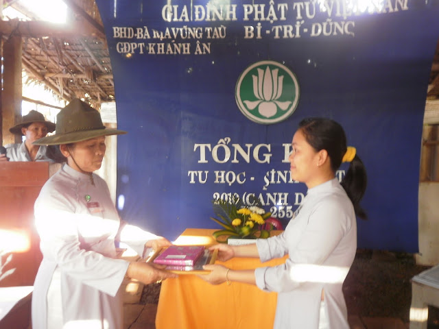 TongKetSinhHoat2010_KhanhAAn_1026647.jpg