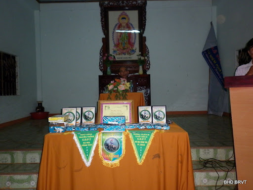 TongKetKhanhVan201002.jpg