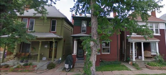 [christmas houses[6].jpg]