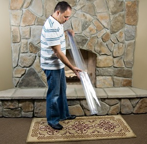 [Starting-Looking at plastic before unrolling[4].jpg]