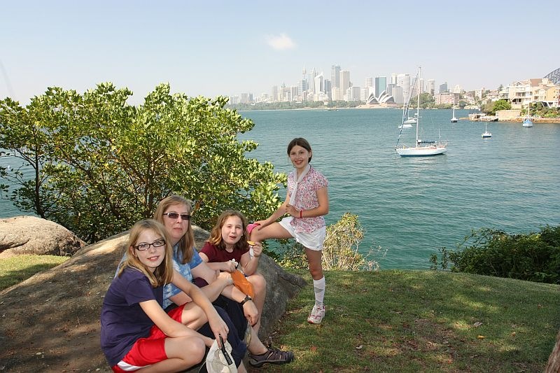 [100112_CremornePointSydney12_sm2.jpg]
