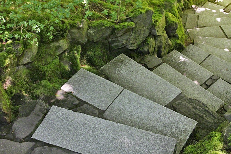 [100726_Portland_Japanese_Garden_stone_steps[2].jpg]