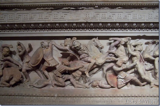 Sarcofago de Alejandro Magno en el Museo Arqueologico de Estambul Sarcofago de Alejandro Magno en el Museo Arqueologico de Estambul