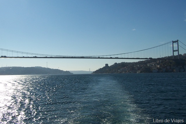 [Puente del Bósforo[5].jpg]