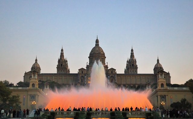 [Palacio Nacional de Montjuic[4].jpg]