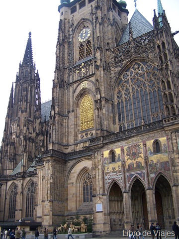 [Detalle de la Fachada Principal de la Catedral[4].jpg]