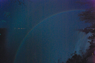 lunar rainbow victoria falls
