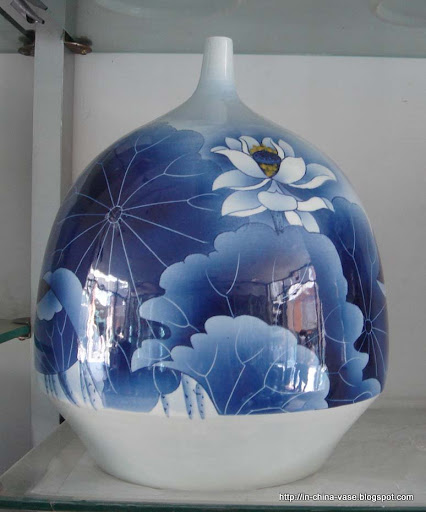 In china vase:china-29246