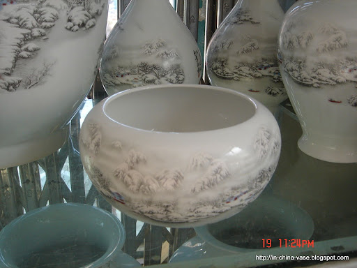 In china vase:in-30171