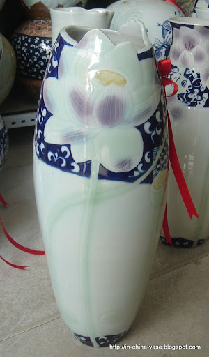 In china vase:FL30678