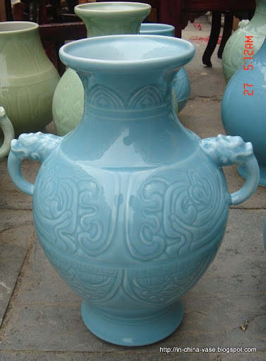 In china vase:FL30679