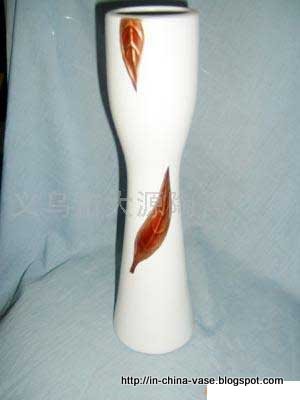 In china vase:K30694