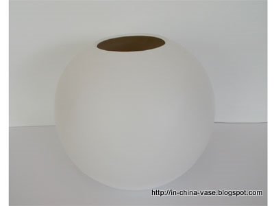 In china vase:FL30714