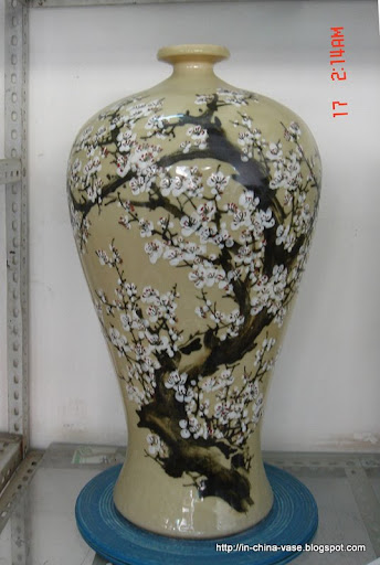 In china vase:WV30761