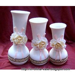 In china vase:GX30784