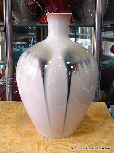 In china vase:IA-30859