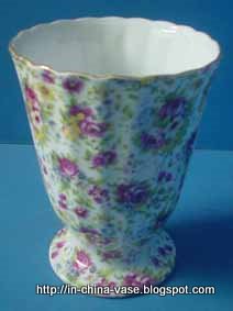 In china vase:R194-30935