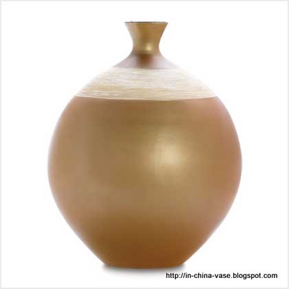 In-china-vase:q908y6d7edv58n