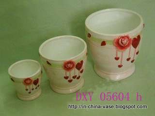 In china vase:in-29443