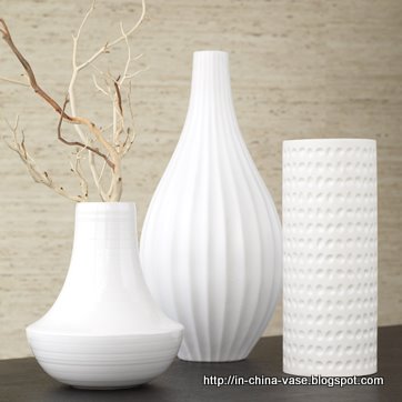 In china vase:vase-28584