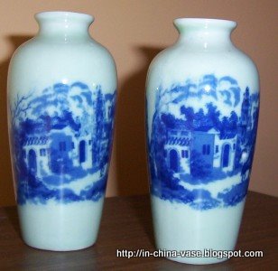 In china vase:in-30505